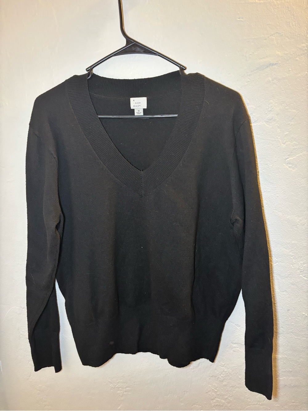 A New Day Black V-Neck Women’s Sweater - Classic Knit